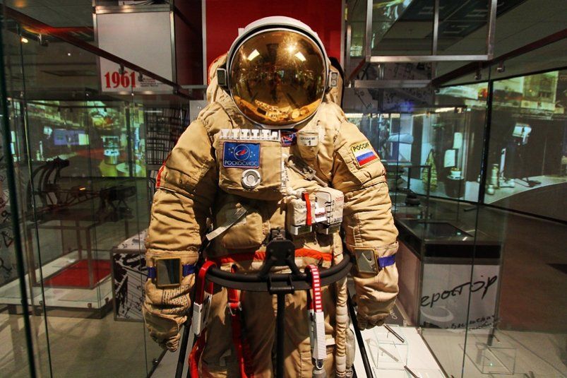 А не пора ли фантасту Лукьяненко замахнуться на роман о космодроме Восточном